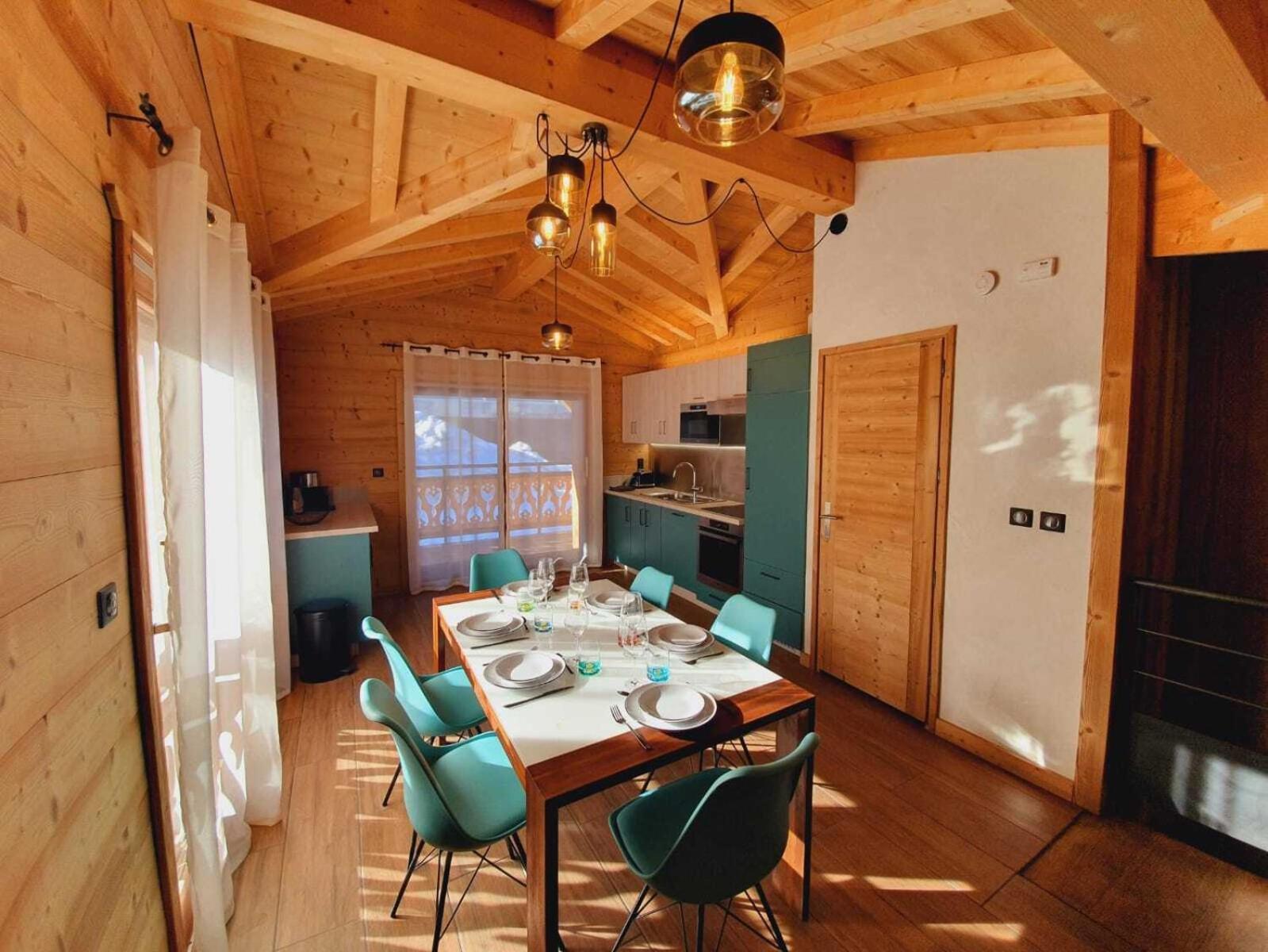 Chalet Delphinette - Spa Privatif Morzine Exterior photo