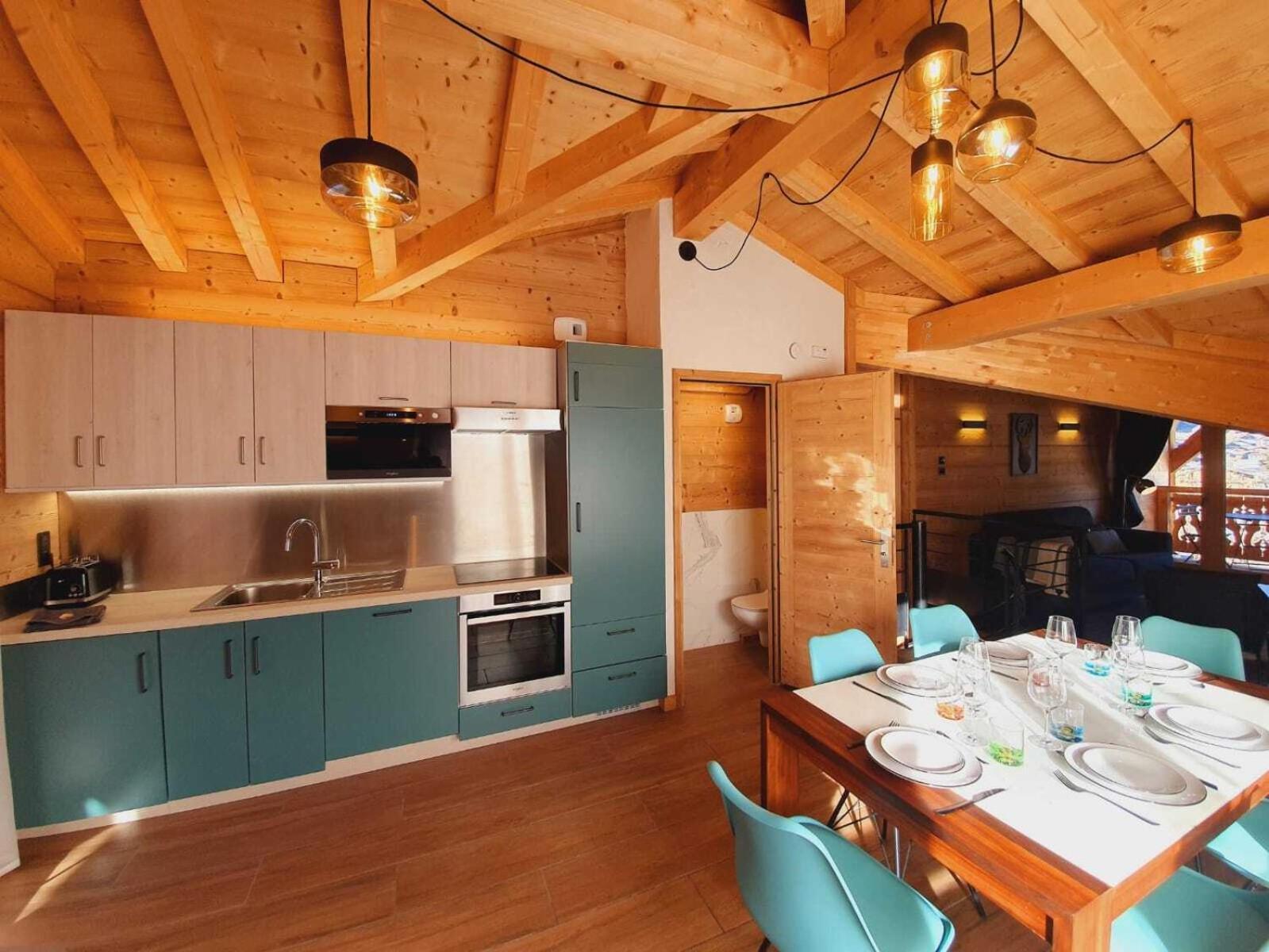 Chalet Delphinette - Spa Privatif Morzine Exterior photo